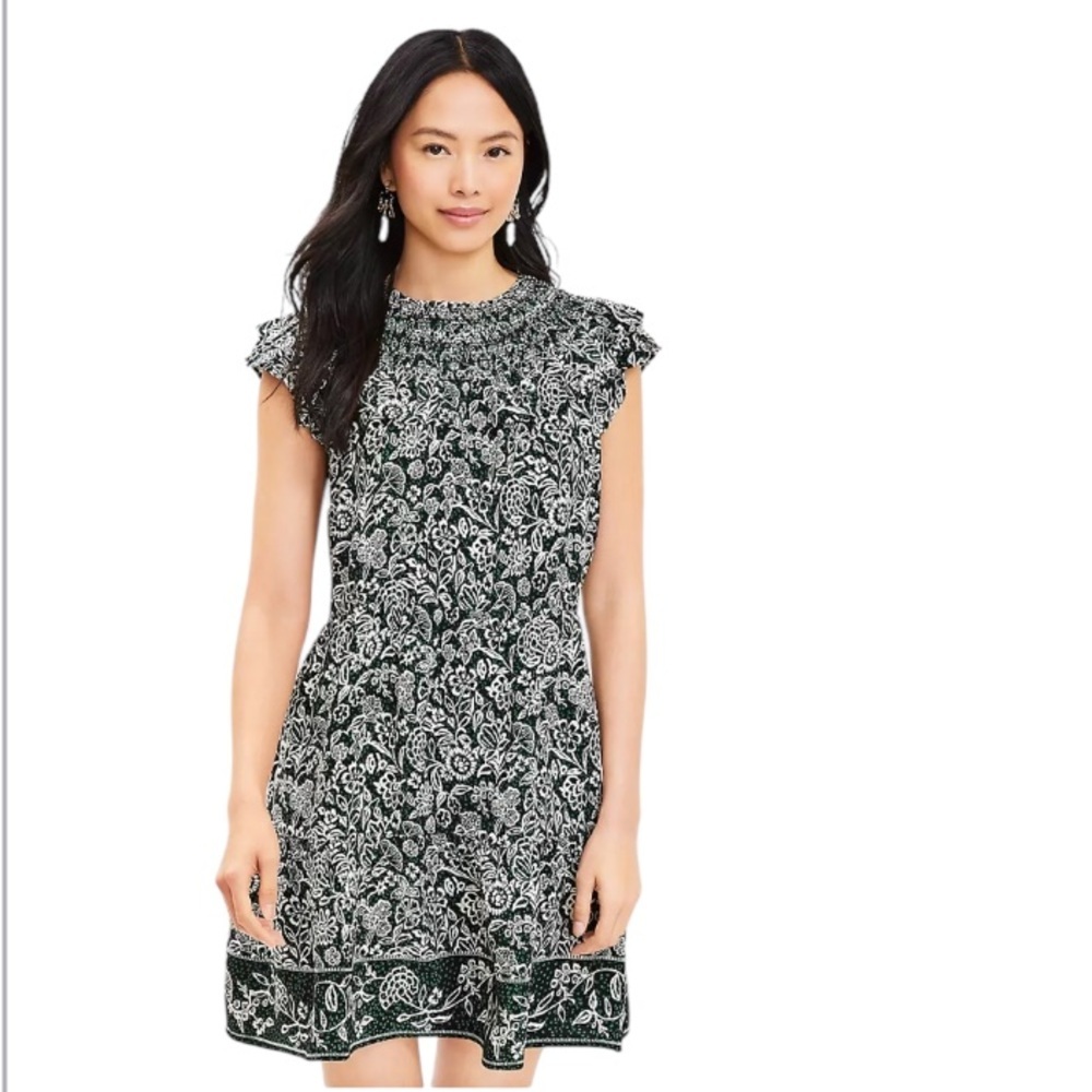 LOFT NWOT Smocked Ruffle Sleeve Floral Dress Medium Green Black White